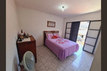 Casa à venda com 141m², 3 quartos e 2 vagas