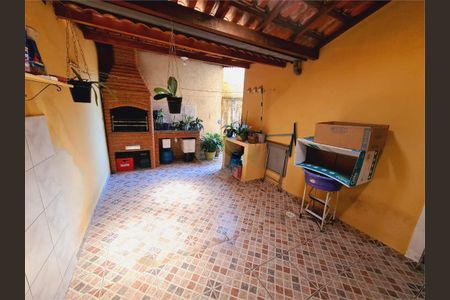 Casa à venda com 141m², 3 quartos e 2 vagas