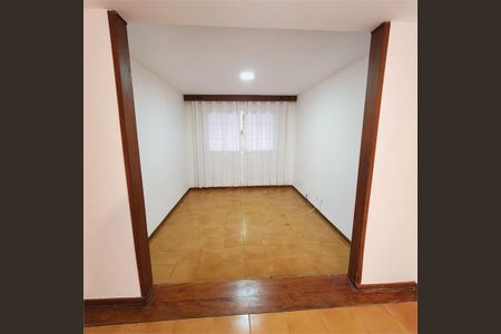 Casa à venda com 152m², 3 quartos e 2 vagas