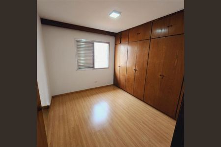 Casa à venda com 152m², 3 quartos e 2 vagas