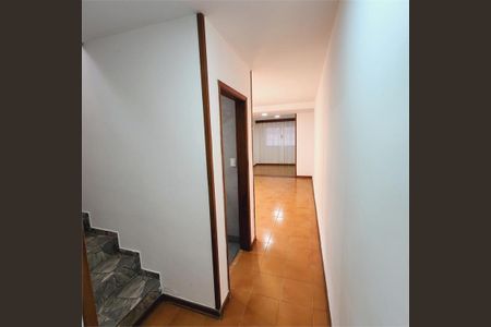 Casa à venda com 152m², 3 quartos e 2 vagas