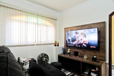 Casa à venda com 270m², 3 quartos e 4 vagasSala de TV