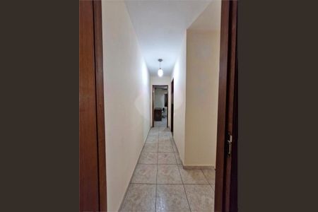 Casa à venda com 102m², 2 quartos e 2 vagas