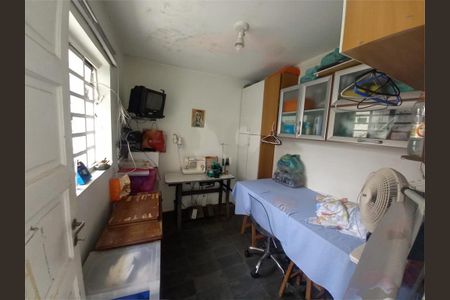 Casa à venda com 168m², 3 quartos e 2 vagas