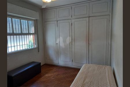 Casa à venda com 168m², 3 quartos e 2 vagas