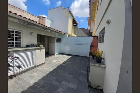 Casa à venda com 168m², 3 quartos e 2 vagas