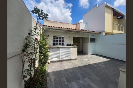 Casa à venda com 168m², 3 quartos e 2 vagas