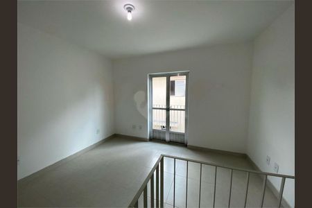 Casa à venda com 4 quartos, 200m² em Vila Guarani, São Paulo