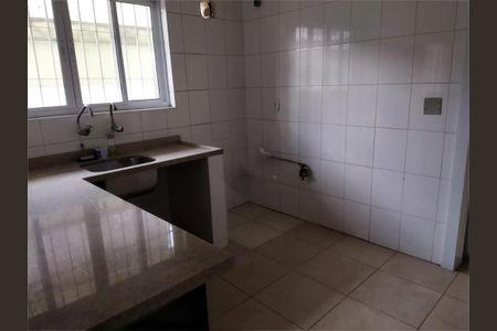 Casa à venda com 188m², 5 quartos e 3 vagas