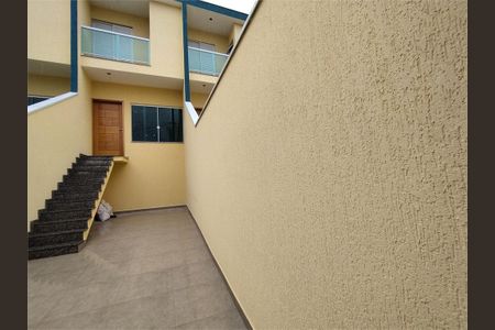 Casa à venda com 90m², 3 quartos e 2 vagas
