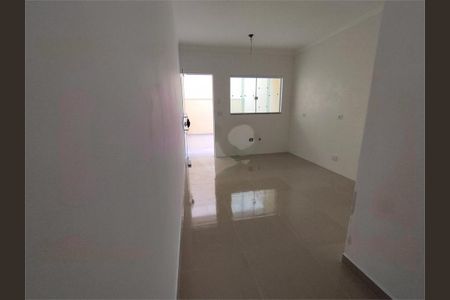Casa à venda com 90m², 3 quartos e 2 vagas