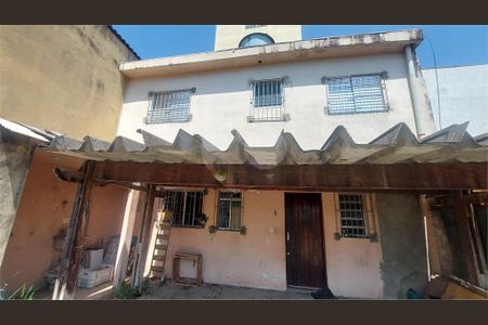 Casa à venda com 100m², 3 quartos e 12 vagas