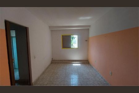 Casa à venda com 100m², 3 quartos e 12 vagas