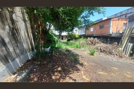 Casa à venda com 100m², 3 quartos e 12 vagas