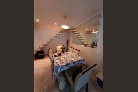 Casa à venda com 90m², 2 quartos e 2 vagas