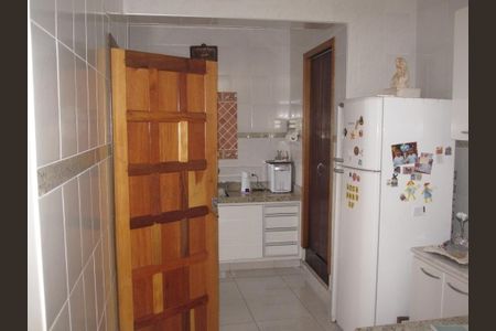 Casa à venda com 201m², 3 quartos e 3 vagas