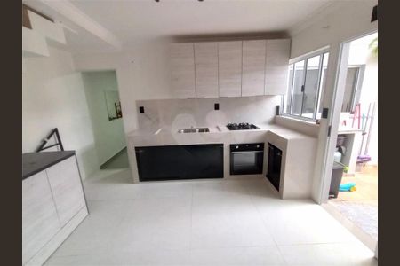Casa à venda com 300m², 5 quartos e 2 vagas