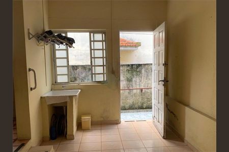 Casa à venda com 174m², 4 quartos e 4 vagas