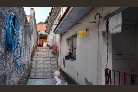 Casa à venda com 174m², 4 quartos e 4 vagas