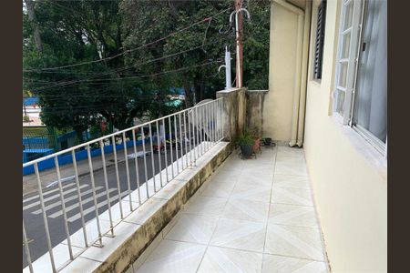 Casa à venda com 174m², 4 quartos e 4 vagas