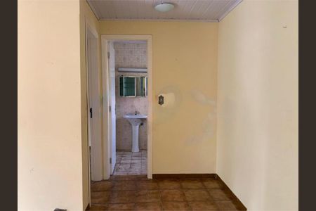 Casa à venda com 174m², 4 quartos e 4 vagas