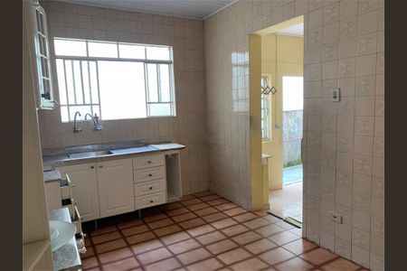 Casa à venda com 174m², 4 quartos e 4 vagas