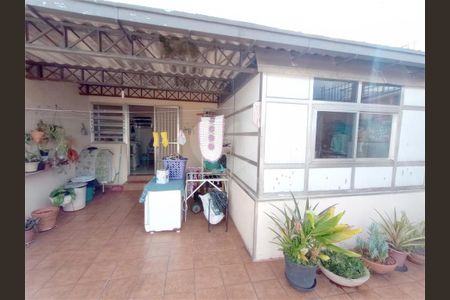 Casa à venda com 190m², 6 quartos e 2 vagas