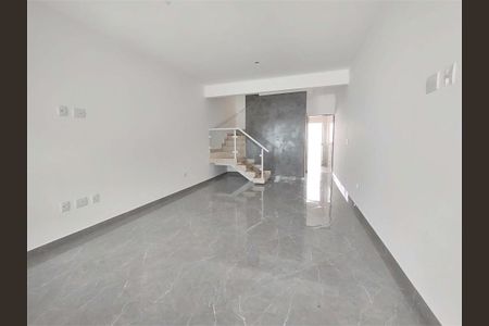 Casa à venda com 115m², 3 quartos e 2 vagas