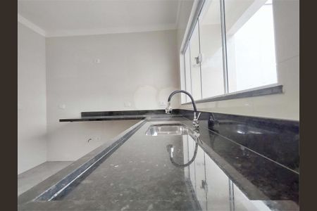 Casa à venda com 115m², 3 quartos e 2 vagas