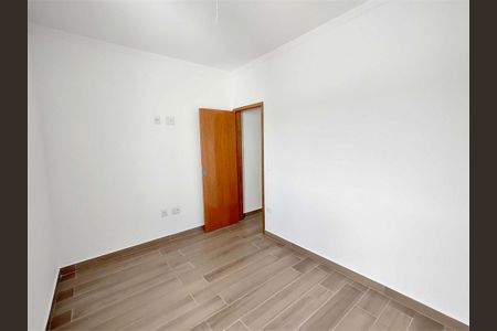 Casa à venda com 115m², 3 quartos e 2 vagas
