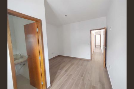 Casa à venda com 115m², 3 quartos e 2 vagas