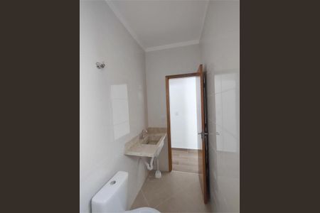 Casa à venda com 115m², 3 quartos e 2 vagas