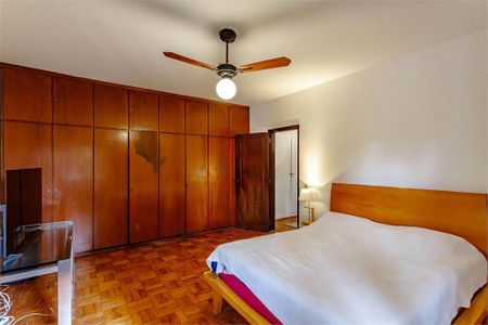 Casa à venda com 4 quartos, 471m² em Vila Clementino, São Paulo