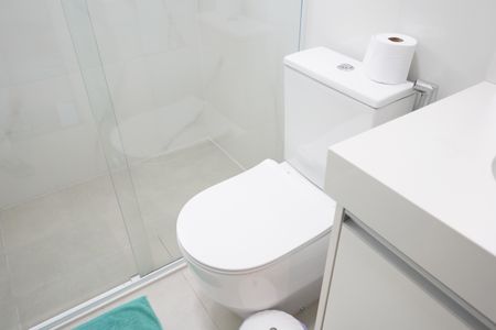 Casa à venda com 438m², 4 quartos e 6 vagasBanheiro da Suíte 2