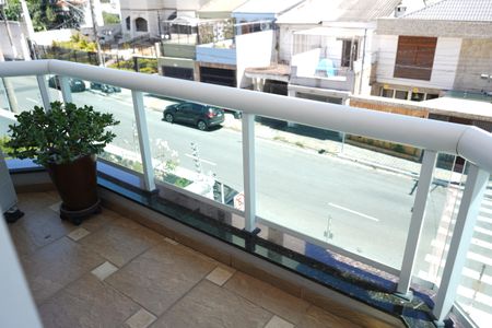 Casa à venda com 438m², 4 quartos e 6 vagasVaranda da Suíte