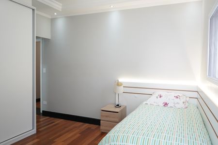 Casa à venda com 438m², 4 quartos e 6 vagasSuíte 4