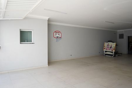 Casa à venda com 438m², 4 quartos e 6 vagasGaragem