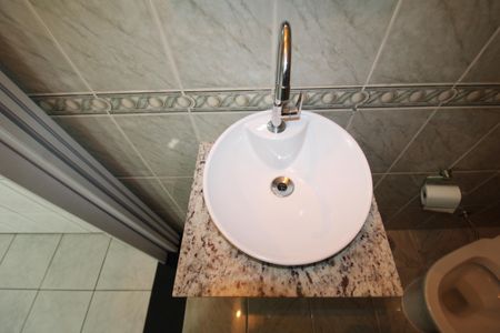 Casa à venda com 180m², 4 quartos e 2 vagasLavabo