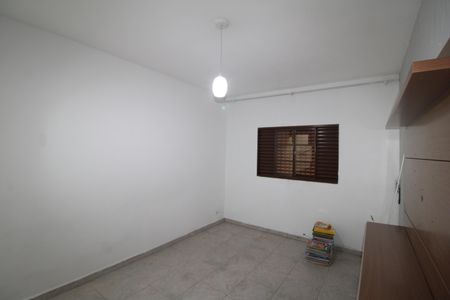 Casa à venda com 180m², 4 quartos e 2 vagasQuarto 2