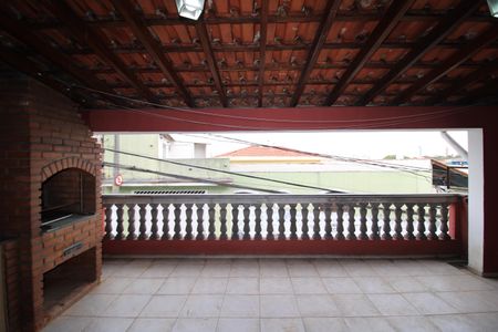 Casa à venda com 180m², 4 quartos e 2 vagasÁrea de Serviço