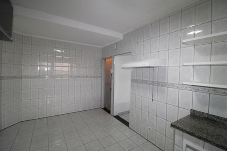 Casa à venda com 180m², 4 quartos e 2 vagasCozinha