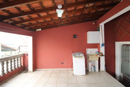 Casa à venda com 180m², 4 quartos e 2 vagasÁrea de Serviço