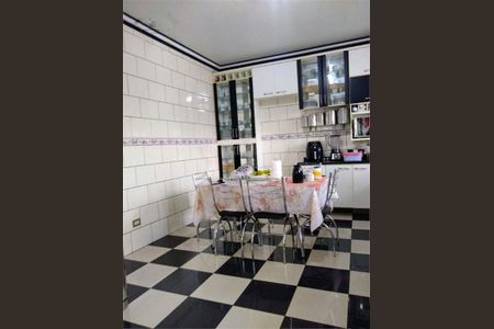 Casa à venda com 380m², 3 quartos e 6 vagas