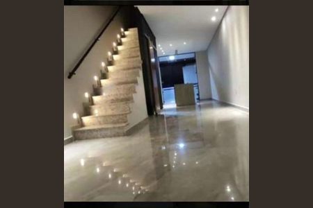 Casa à venda com 155m², 3 quartos e 4 vagas