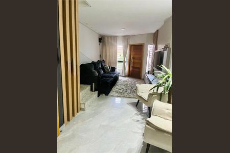 Casa à venda com 155m², 3 quartos e 4 vagas