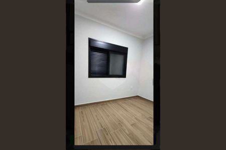 Casa à venda com 155m², 3 quartos e 4 vagas