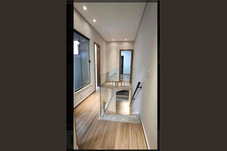 Casa à venda com 155m², 3 quartos e 4 vagas