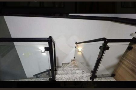 Casa à venda com 155m², 3 quartos e 4 vagas