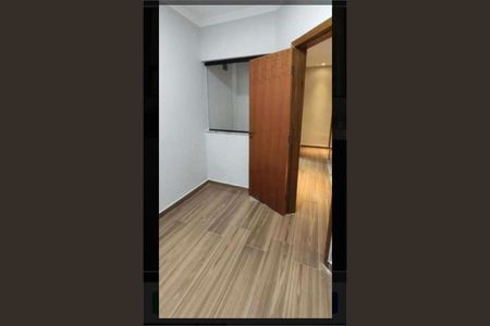 Casa à venda com 155m², 3 quartos e 4 vagas