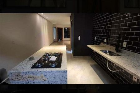 Casa à venda com 155m², 3 quartos e 4 vagas